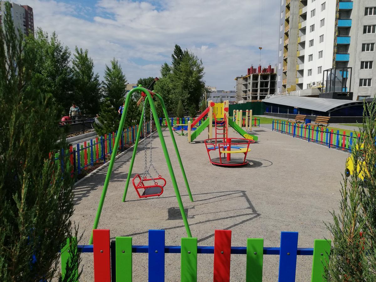 Hotel Obolonsky Kijów Zewnętrze zdjęcie