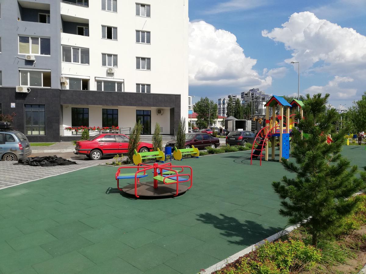 Hotel Obolonsky Kijów Zewnętrze zdjęcie